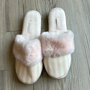 Home slippers Victoria’s Secret size M